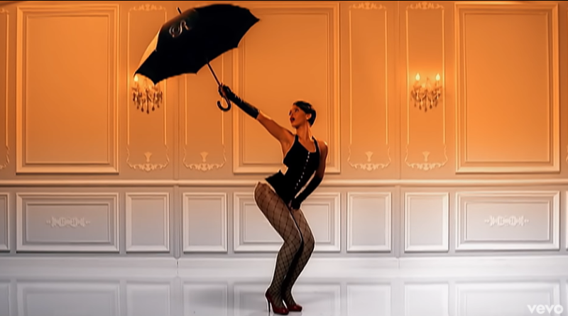 팝송추천 / 리한나 Umbrella 가사해석, 뮤비 / 언제나 곁에 있을게~