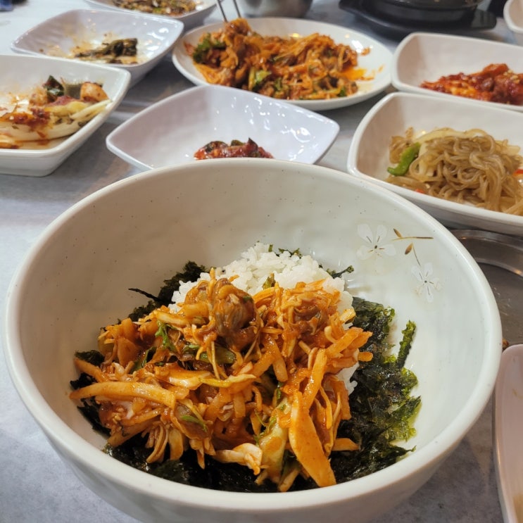  부산 남구 대연동 현지인맛집  궁꼬막한정식~반찬 하나하나 맛있어요!