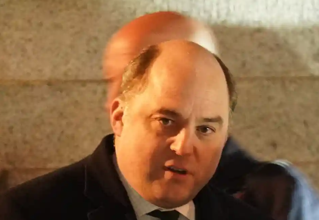 자금 문제로 지연될 위험이 있는 국방 검토입니다 자금 문제로 지연될 위험이 있는 국방 검토입니다