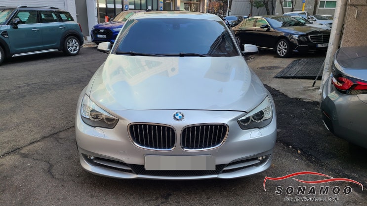  BMW 5GT 운행시 시야를 넓게해주는 옵틱글래스 광각미러 작업