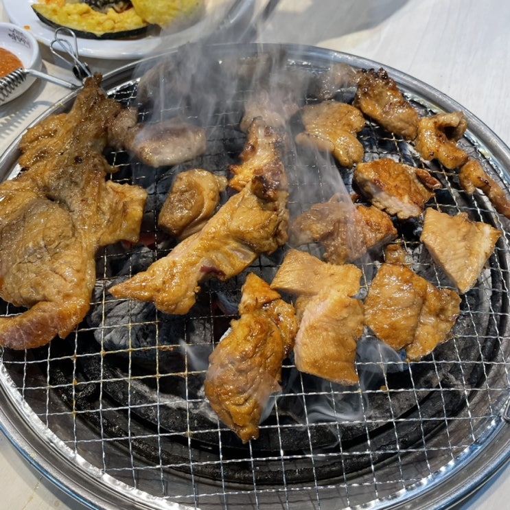  파주 금릉 맛집 명륜진사갈비 리뉴얼!