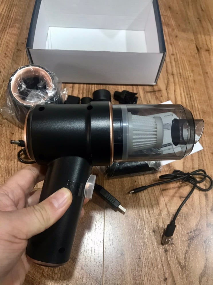 피앤지 2IN1 멀티 미니 진공 청소기 & 에어건 PG-VC03