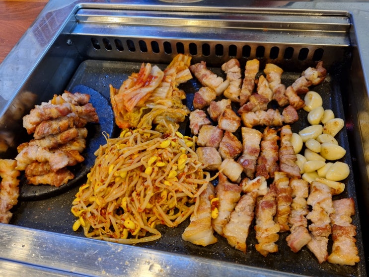  진주삼겹살 내 뱃살만큼 푸짐했던 진주 부자돼지