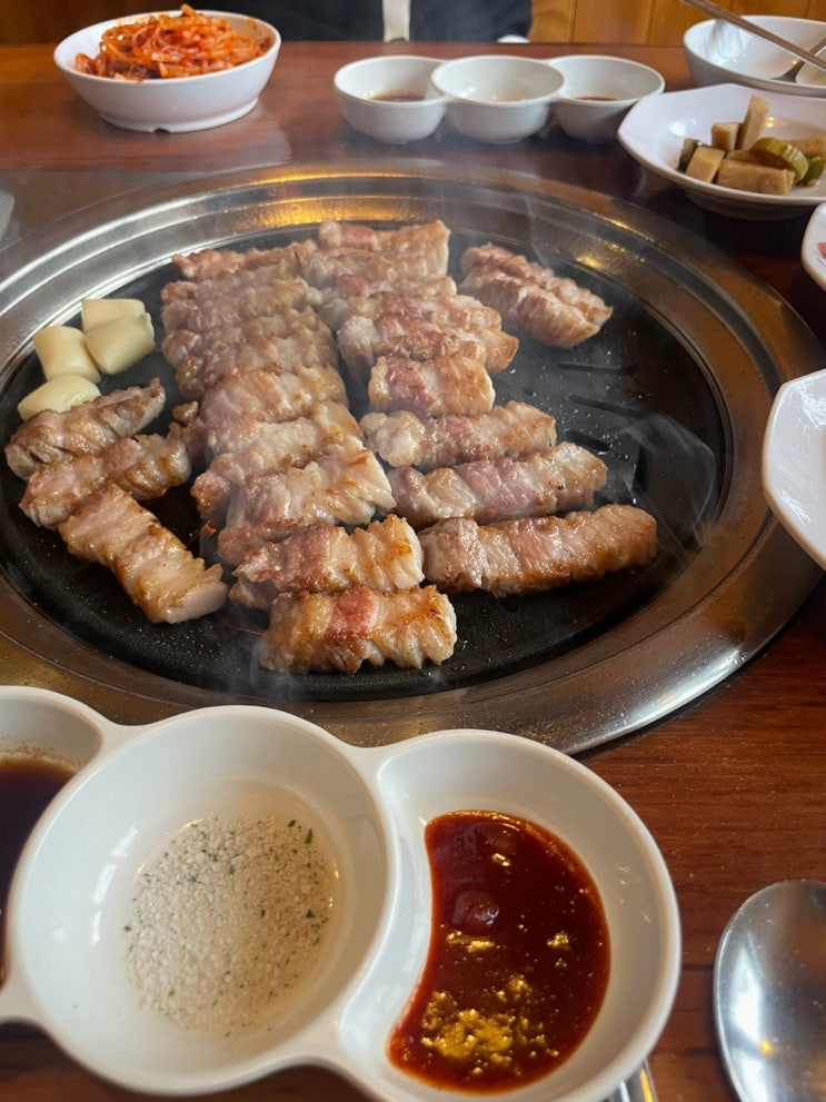  부산 구서동 1+숙성육으로 유명한 고기 맛집 고굽남
