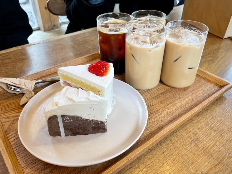 온천장카페 모모스커피 본점 드디어 다녀옴 온천장카페 모모스커피 본점 드디어 다녀옴