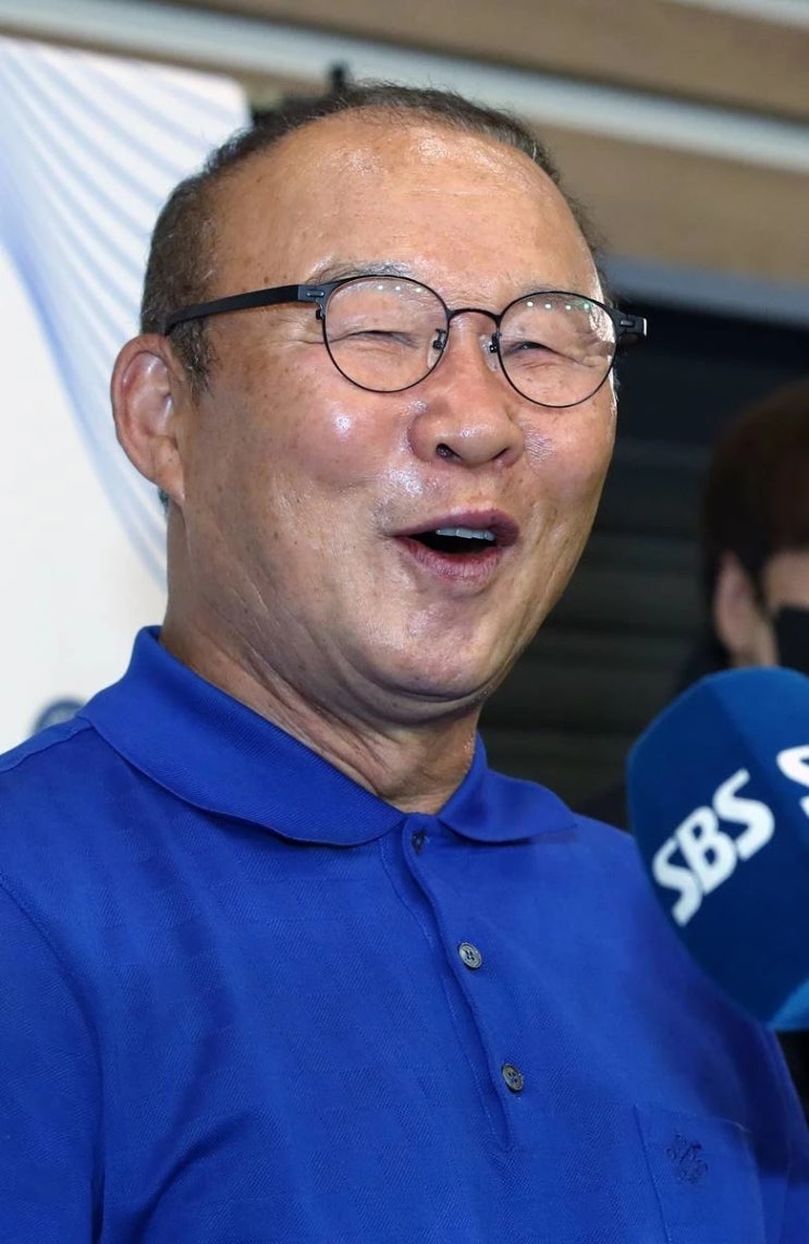 박항서 감독 나이 연봉 아내 베트남 펜트하우스 더 제이 어디 위치 주소 집 축구대표팀 집사부일체 박항서 감독 나이 연봉 아내 베트남 펜트하우스 더 제이 어디 위치 주소 집 축구대표팀 집사부일체