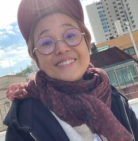  송은이 사옥 회사 프로필 재산