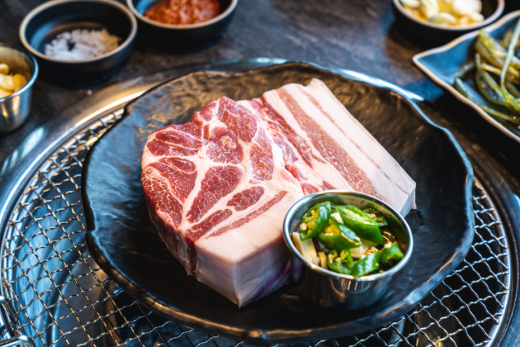  제주 중문 맛집 제주의 맛을 찾았던 정직한돈 중문점과 중문수원음식점