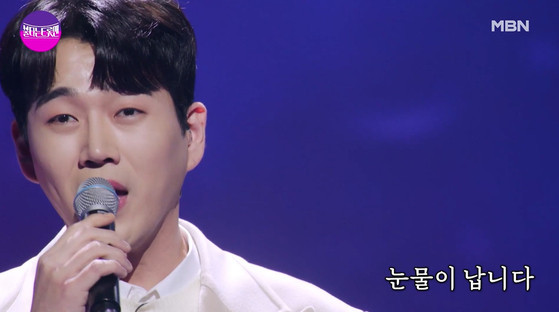 '불타는 트롯맨' 폭행 논란, 왜 진달래는 버리고 황영웅은 아끼나? 결정적 이유 3가지 '불타는 트롯맨' 폭행 논란, 왜 진달래는 버리고 황영웅은 아끼나? 결정적 이유 3가지