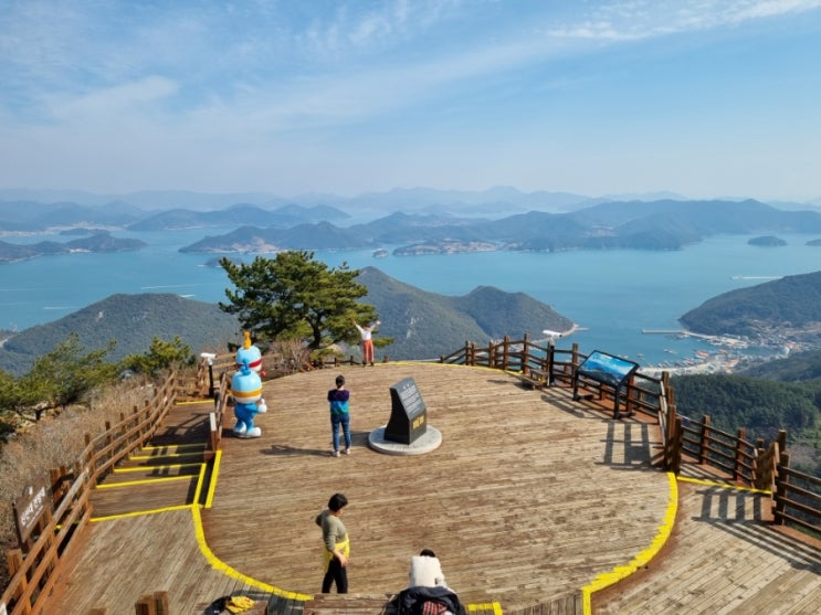  통영 마리나 산책, 미래사 편백나무길과 미륵산 정상, 남해 초전집, 독일마을 완벽한 인생