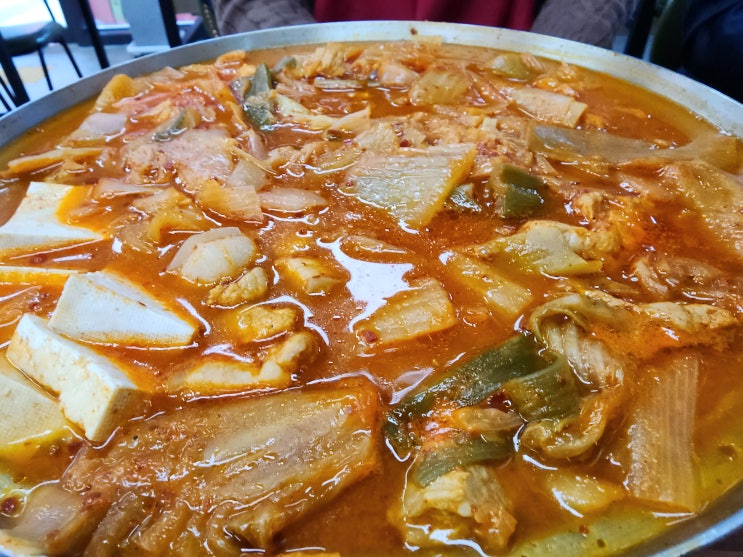  얼큰한 찌개가 생각날때 강순자 김치찌개