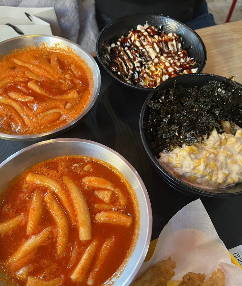 신전떡볶이 드디어 먹어본 참치샐러드 컵밥