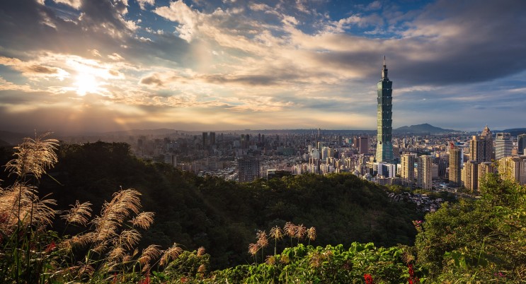타이베이 최고의 명소 탐방: 대만의 활기찬 수도를 통한 여행