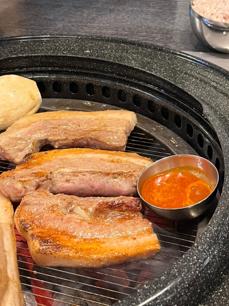 올통 시흥에서 숯불향 나는 제주 삼겹살 (계란찜/된찌 너무 맛있음)