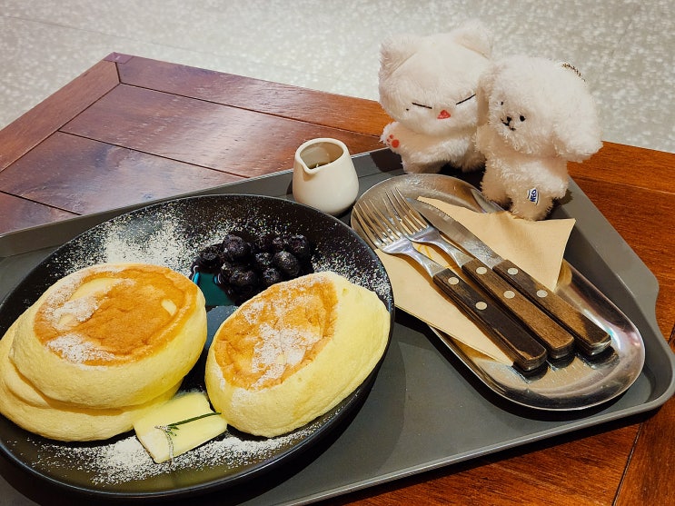 일산 롯데백화점 카페 <젠젠스퀘어> 수플레 팬케이크 디저트 냠냠굿 일산 롯데백화점 카페 <젠젠스퀘어> 수플레 팬케이크 디저트 냠냠굿