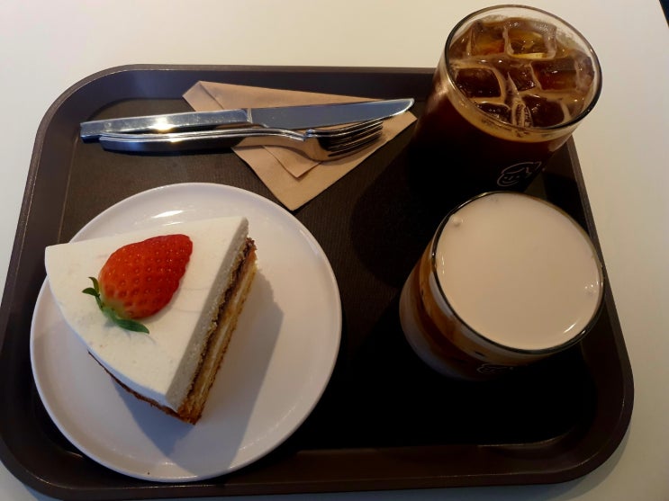 전포 카페 유월커피, 빅토리아 케이크