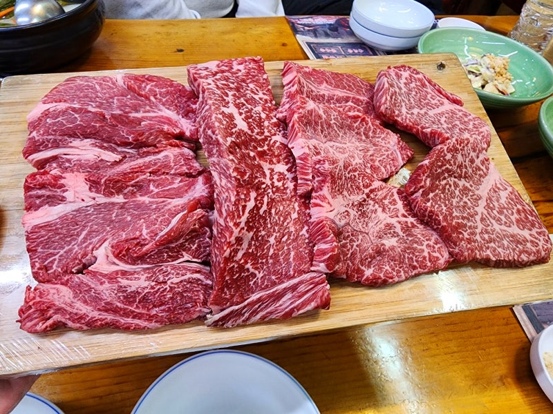 수원시청역 맛집 " 양촌리 " 모듬 한우에 돼지갈비까지~
