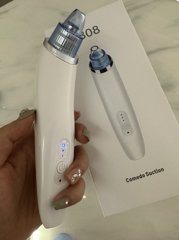  피지제거기 강력한 흡입력으로 코 모공 블랙헤드제거 쏘오옥~!