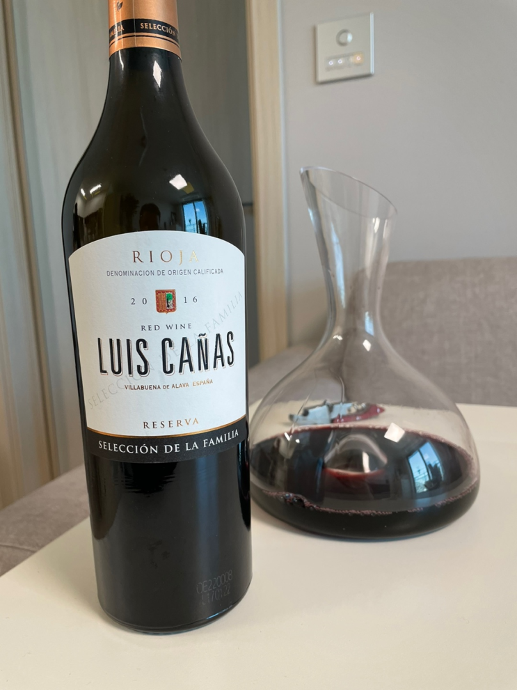  W8. 루이 까냐스 셀렉시온 데 라 파밀리아  2016 (LUIS CANAS RESERVA, seleccion de la famillia)