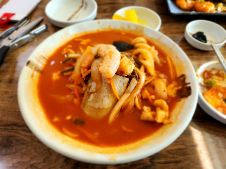  울산 상북면 수궁 짬뽕의 명인 왕갈비해물짬뽕, 칠리새우