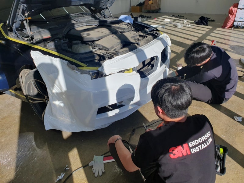 시흥 신현로38번길 / 골드스파클 전체랩핑(보험수리) / BMW /3시리즈 (F30)