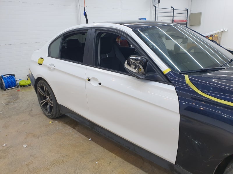 시흥 신현로38번길 / 골드스파클 전체랩핑(보험수리) / BMW /3시리즈 (F30)