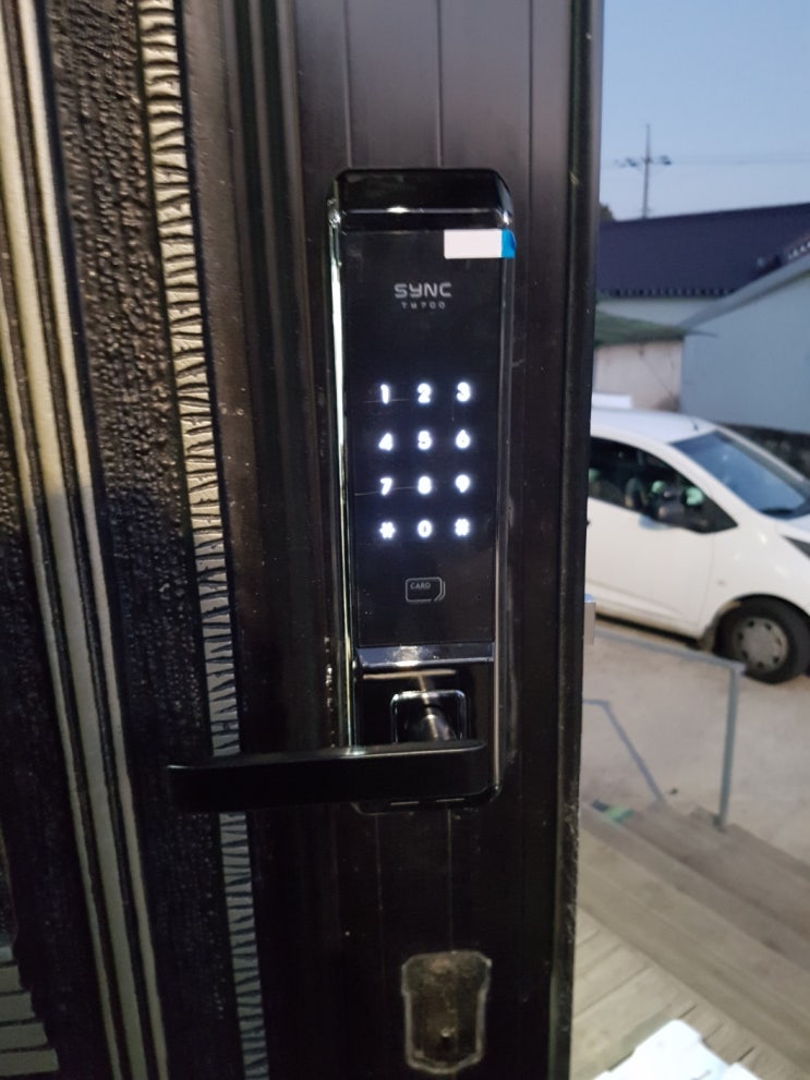  익산열쇠 익산시 함열읍 덕용길 전원주택 현관문 디지털 도어록 TM-700 설치