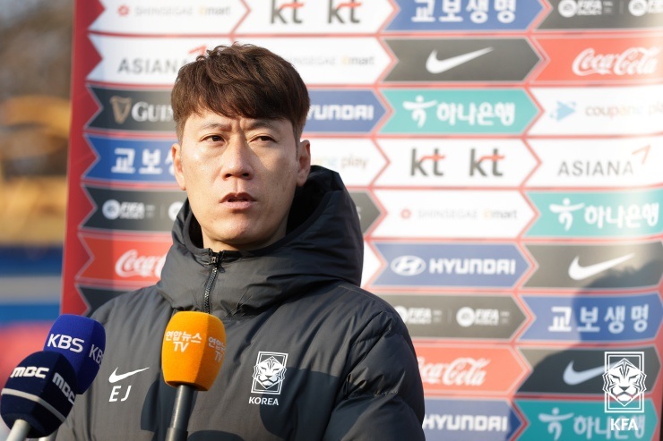 <b>김은중</b> 감독, AFC U-20 아시안컵 "<b>4강</b> 들어 <b>월드컵</b> 나가겠다"