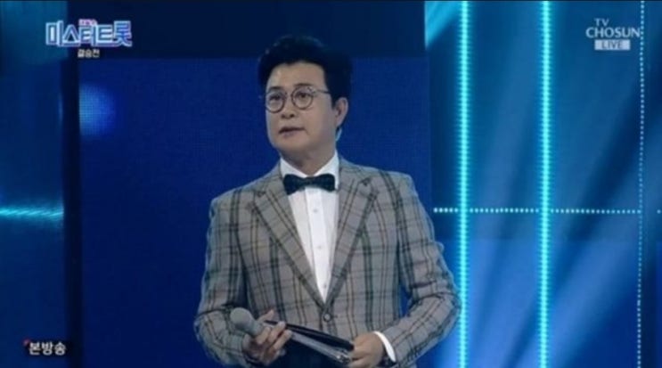  "비싼 몸값인 이유가 여기 있었다" 국민 MC 김성주의 위기 대처 능력에 다들 깜짝...왜?