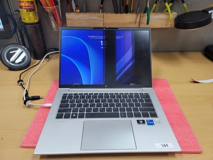  hp 840 g9 액정파손 B140UAN02.4  LP140WU1-SPB2 본체 케이블 당김 작업