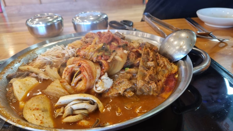  대구 유가 맛집 남다른감자탕 차돌김치뼈전골 놀이방식당 텍폴 맛집