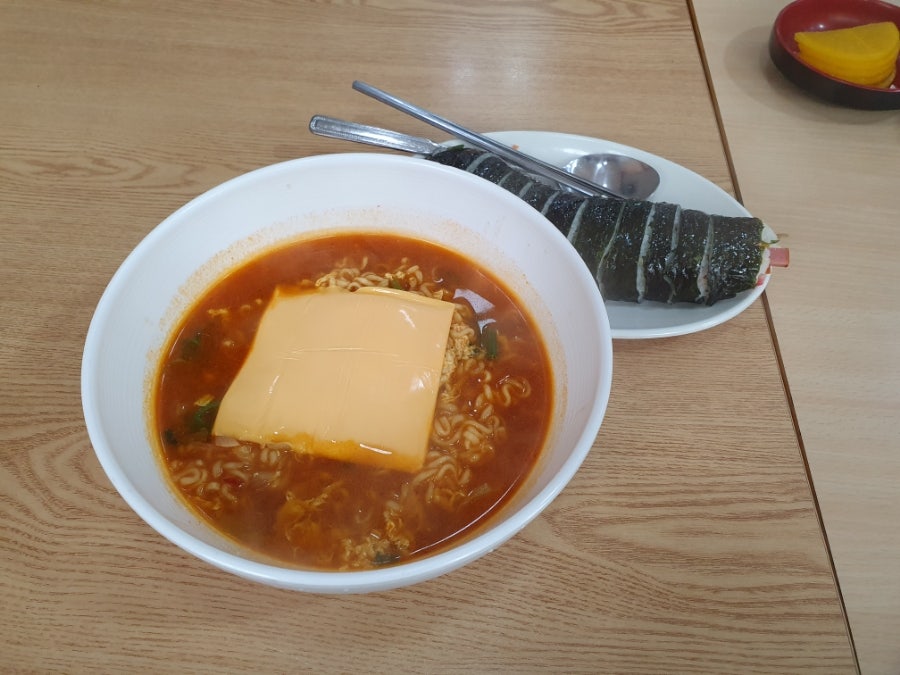 김밥천국 평화의공원점 사진 1
