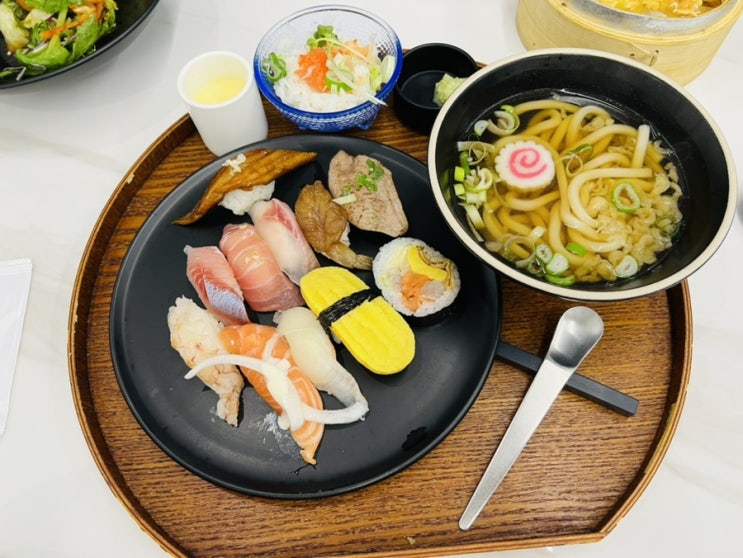  포항 맛집 탐방 송도 이어초밥 (이어모둠세트B)