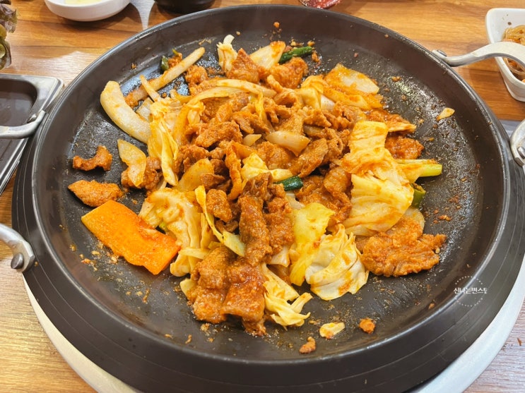  교대역 회사원 점심으로 좋은 가성비 쌈밥집 담채