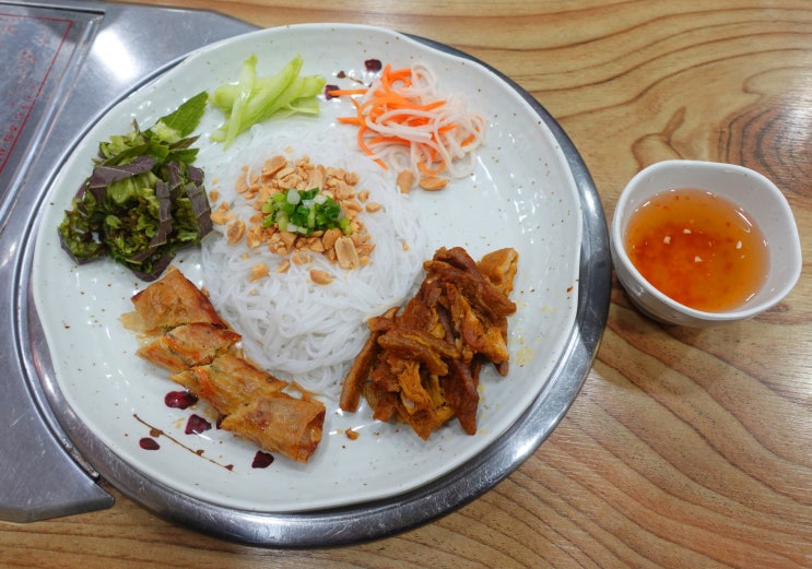  중원구맛집 - 현지인이 운영하는 모란역 쌀국수 맛집 비엣관베트남쌀국수