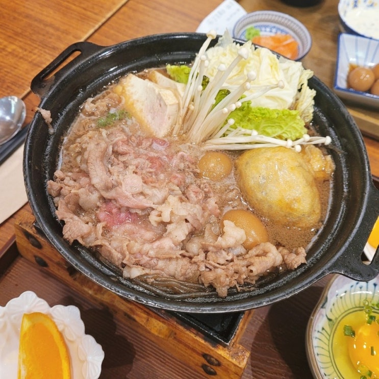  고양 스타필드 소봉식당 소고기 전골 정식 스끼야끼 치킨난반정식