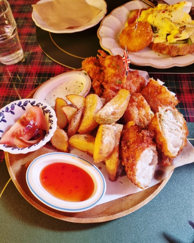  성수동 브런치 맛집 - 여기, 런던