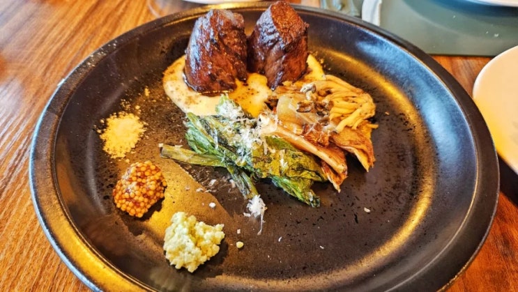수영구 광안리 고급 이탈리아 레스토랑, 스테이크 맛집 - 더랭햄 THE LANGHAM (주차 여부, 메뉴) 수영구 광안리 고급 이탈리아 레스토랑, 스테이크 맛집 - 더랭햄 THE LANGHAM (주차 여부, 메뉴)