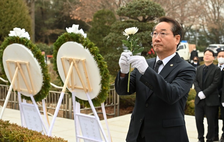 인천시, <b>독립유공자</b> <b>후손들</b>과 함께 제104주년 3·1절... 