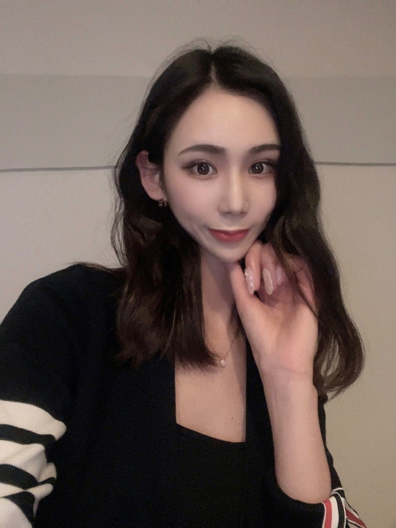 톰브라운 밀라노스티치 가디건 여자 착용후기 톰브라운가디건 네이비 코디