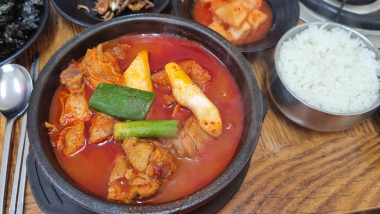  서울 종로구 / 안국역 닭볶음탕 혼밥 가능한 국빈행성