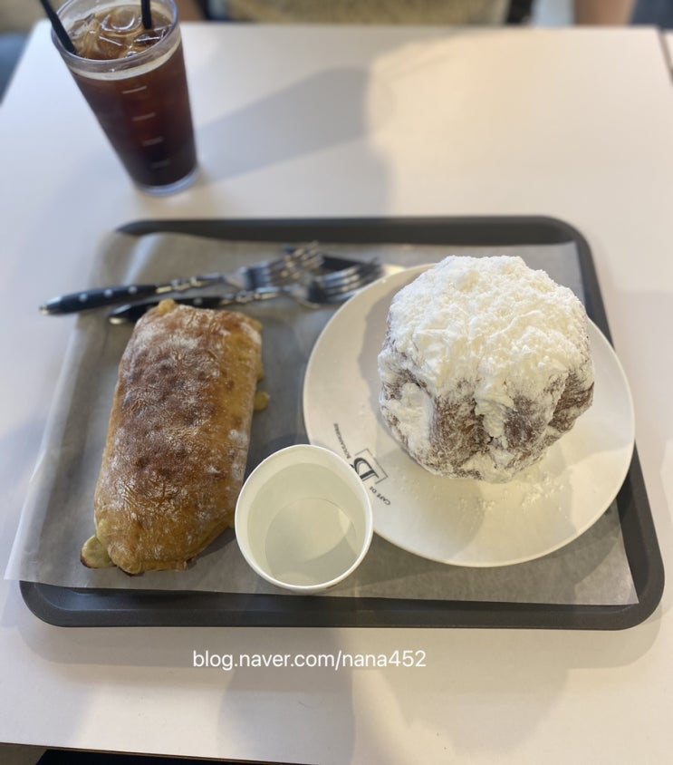  [맛집로그] '성북동 빵공장' 방문 후기(feat. 생크림 팡도르 추천)