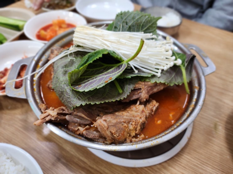  [성수] 소문난 성수 감자탕 : 줄 서는 보람이 있는 맛집