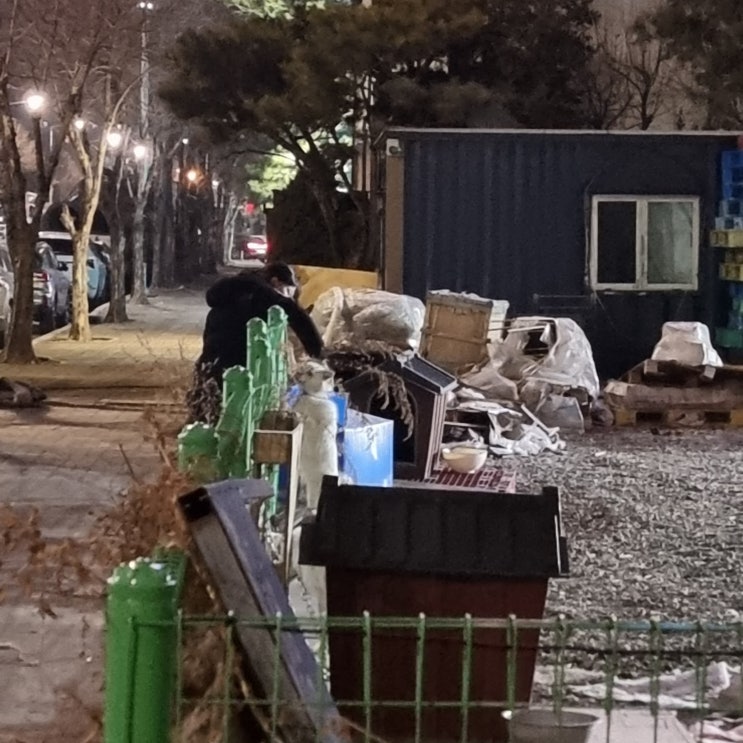  강아지는 너무 귀여워 !!