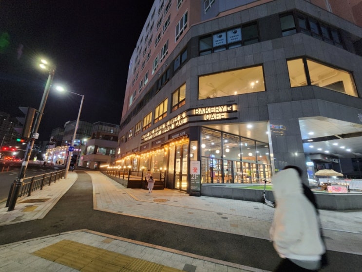 '명장시대' 시흥은계 직영점 은행동 대형 베이커리 카페 은계지구 호수공원  방문 후기