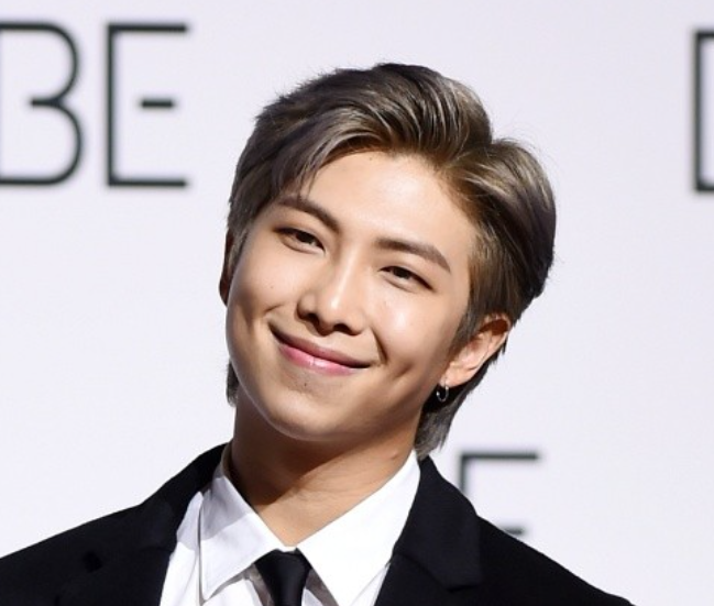 RM, 개인정보 훔쳐본 코레일 직원에 '불쾌'…또 원치 않은 사생활 노출 RM, 개인정보 훔쳐본 코레일 직원에 '불쾌'…또 원치 않은 사생활 노출