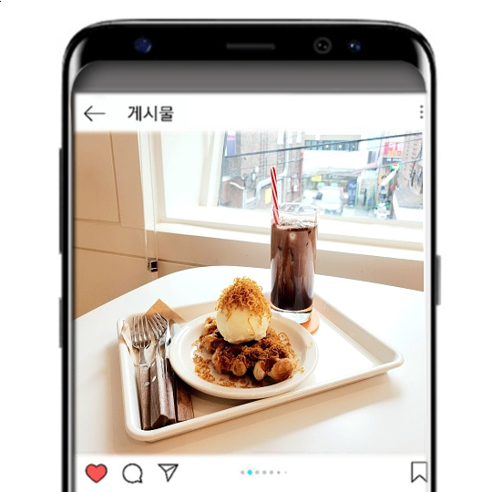  [신촌/우드문] 크로플 맛집인 인스타 감성 카페