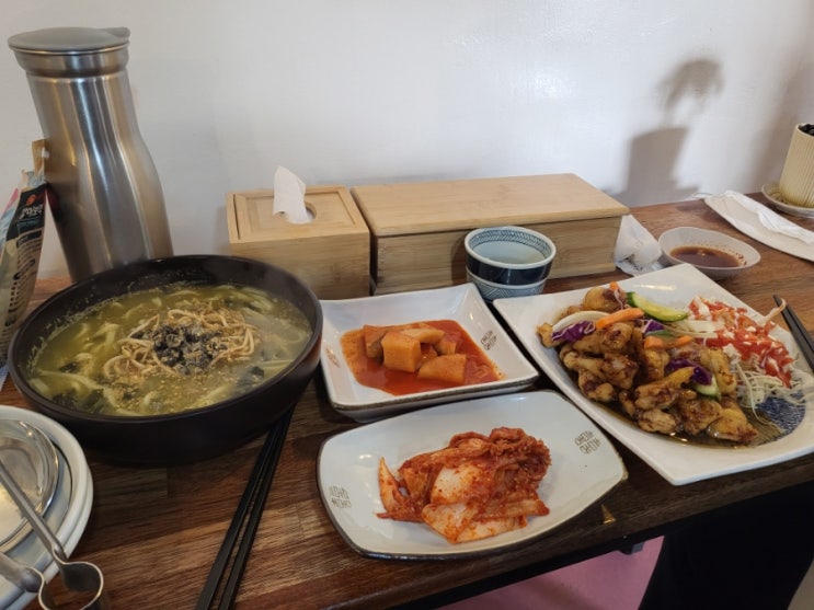  제주 표선 성읍민속 마을 맛집 064바당 애견동반 보말칼국수집