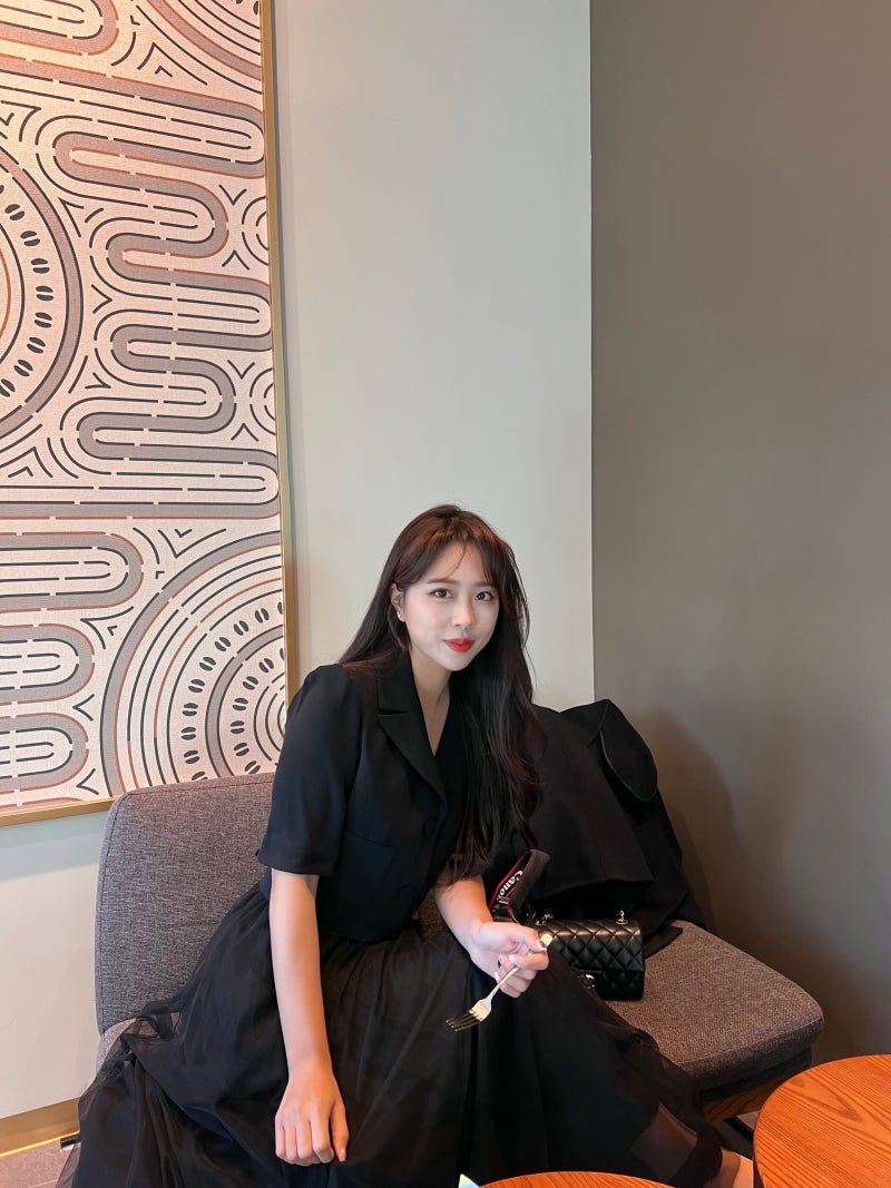 [여름 하객룩 점프수트] 소녀시대 티파니영 화보 패션! 여자 봄 코디 원피스 @샤틴 SATIN