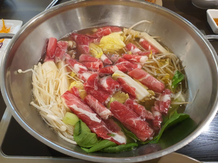  인천 논현역 뉴코아아울렛 샤브샤브 뷔페 샐러드바 맛집 :: 산타모니카